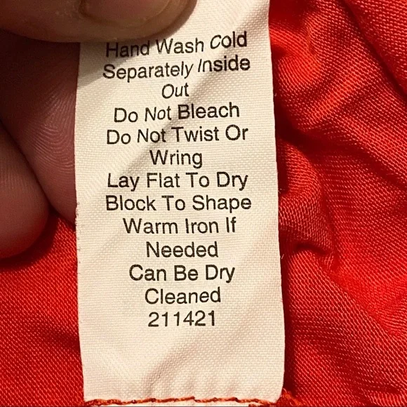 CAbi Lovely Day #765 Red Lobster Top size small - Picture 7 of 7